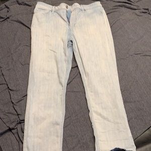 Stripped skinny jeans